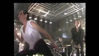 Bauhaus 'Ziggy Stardust' TOTP (1982) HD