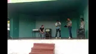 сценка "гаишник останавливает правонарушителей"