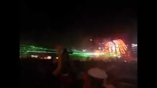 dreen valey mulher mostrando o peito