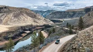 Solo Winter Camping on a Clifftop in Idaho