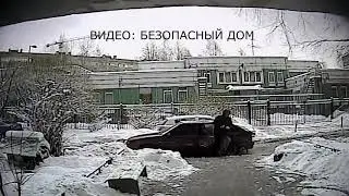 Напавшие на петербургских пенсионеров унесли все семейные сбережения