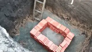 Небольшой цоколëк под баньку с подвалом
