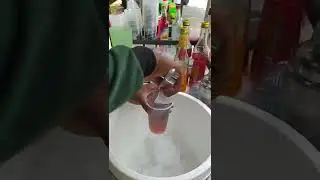 Pembuatan Es Kuwut Bali