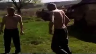 Ну просто крутой проход в ноги