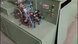 High Speed Carbon Steel Wire Nail Making Machine 380V Voltage Separate Control Cabinet
