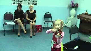Настя Волошина. Первое выступление.