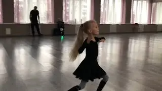 Медленный вальс и Ча-ча-ча - Спортивные бальные танцы - детская тренировка