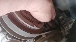 Подтянуть ремень на Исузу, свистит при нагрузки.