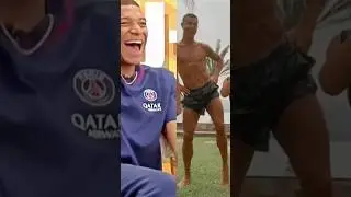 Ronaldo's hips don't lie 😂