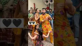 Shilpa Shetty dance with family#shorts #shilpashetty#rajkundra #shamitashetty #shamitashettydaughter