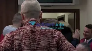 Pamje të largimit të “Kobrës” dhe shokëve të tij nga gjykata