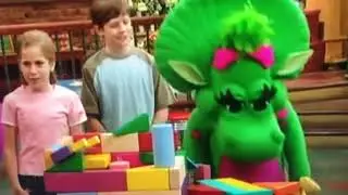 Barney & Friends BJ Knocks Down Baby Bop’s Castle