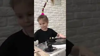 Модные запилы. Turntable