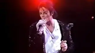 Michael Jackson - Billie Jean (Live HIStory Tour In Tunisia) (Remastered)