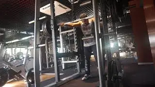 170 kg squat
