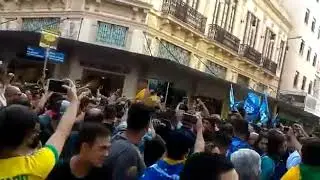 Jair Bolsonaro é esfaqueado