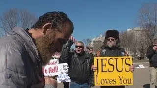 Fanatics Bully Praying Man at the White House