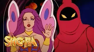 Shadow Weaver captures She-Ra's Fairy Friend | He-Man Official | Masters of the Universe Official