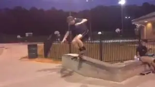 Hard Flip Back Tail Mini Hubba