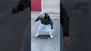 Treflip 🤣 @gustavoribeiro #shralpin #skateboarding | Shralpin Skateboarding
