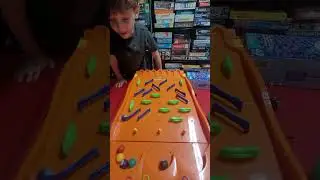 Pool Ball Elimination Marble Race Bumparena