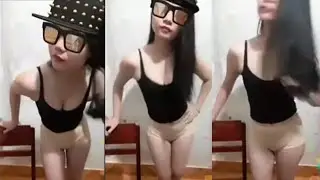 Cewek Seksi Lagi Live Miss V Nya Tembem