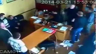 Жесть в Кировограде избивают врача   Скрытая камера