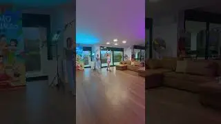 GALA LE ENSEÑA A LA NIÑA POPULAR 🤸‍♂️