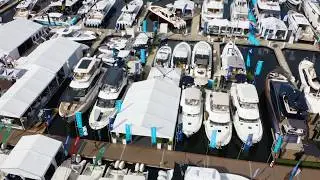 BENETEAU Flyer 10 (32) Makes Her Debut at FLIBS!