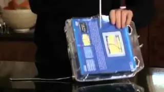 Tourette's Guy can't open a plastic container