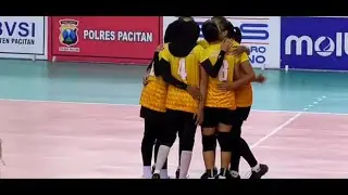 VOLI PUTRI : PETROKIMIA  VS ARUNA PUTRI BANYUWANGI