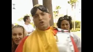 Эминем изображает Флекса МакГогана (Eminem playing «Flex McGoogan» on MTV) | на русском языке