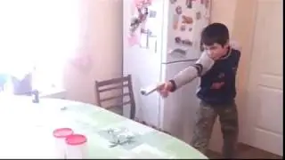 ✅САМОДЕЛЬНЫЙ ОГНЕСТРЕЛЬНЫЙ ПИСТОЛЕТ ИЗ ШПРИЦА!