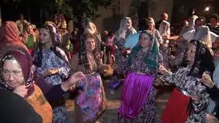 Safinaz & Fikret Kızgıtı Delihıdırlı Köyü