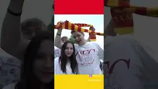 Футбол точно делает людей счастливее!