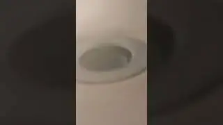 Я Клоду телефон под воду