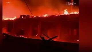 ABD’de yağmalanan AVM'ler ateşe verildi ( US looted malls set on fire )