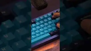 HMX YG Macchiato on Keychron Q1 