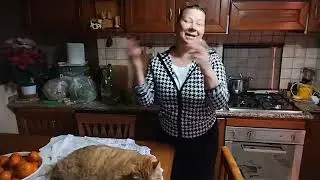 ЭМИГРАНТСКАЯ ЖИЗНЬ-ЭТО ТРЭШАК...