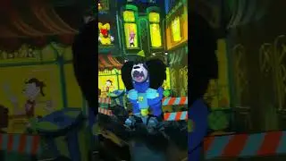 Mickey and Minnie’s Runway Railway ride - Part 2 - Disneyland 🚂
