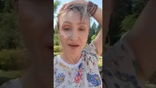 Купание в фонтане🙂