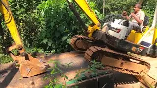 Excavator Unload From A Truck | Amazing Skill