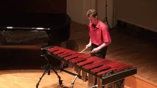 Dominik Liebel spielt 