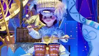 Background instrumental audio “it’s a small world” 1992