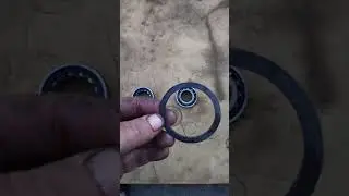 Горит АБС Лада Ларгус.