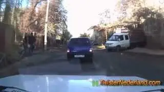 Russian roads are ruthless или отмороженные русские!