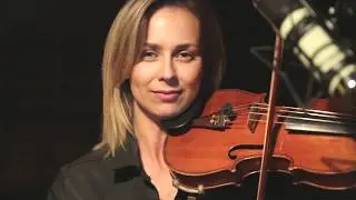 Ksenia kozodoi violinist כנרית לאירועים
