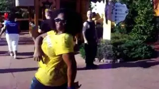 actin a fool yea a fool lol