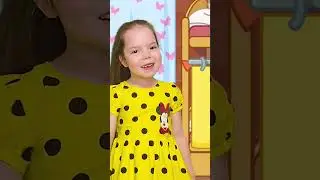 Настя и Мия идут в магазин 