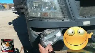 Замена стекла противотуманной фары. МАН тгх Короче говоря поехали.